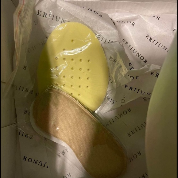 Beautiful heels size 9 - Picture 4 of 5